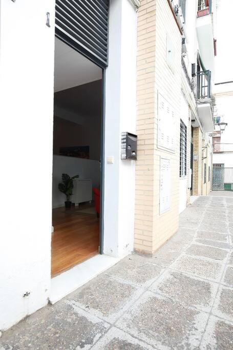 Nuevo Estudio Centro Sevilla. Ac/Wifi Castellar 56 Εξωτερικό φωτογραφία